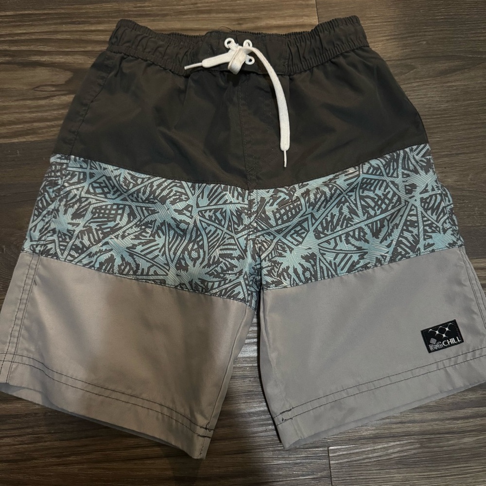 Big Chill Boys’ Swim Trunks size 5
